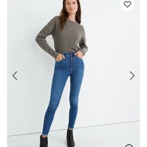 10" High-Rise Skinny Jeans in Mackey Wash